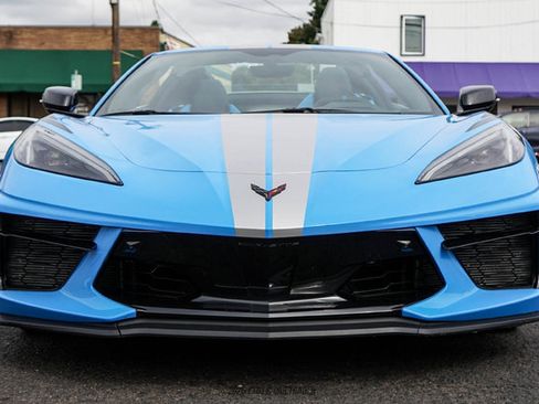 Used 2021 Chevrolet Corvette Stingray Premium Conv w/ Z51 Performance Package RWD image 13
