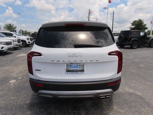 Used 2022 Kia Telluride S AWD/4WD image 12