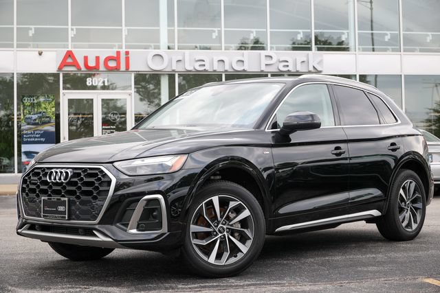 Certified 2023 Audi Q5 2.0T Premium w/ Convenience Package AWD/4WD image 1