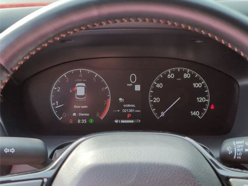 Used 2025 Honda HR-V Sport image 27