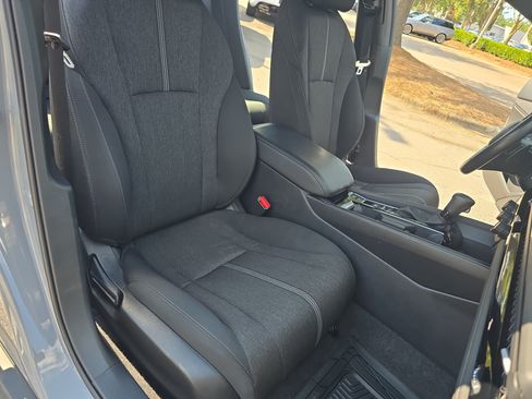 Used 2024 Honda Accord Sport image 10