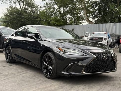 Used 2023 Lexus ES 350 F Sport image 1