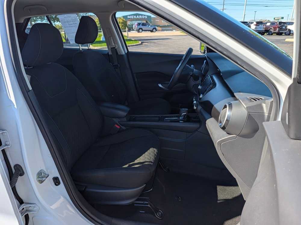 Used 2023 Nissan Kicks SV FWD image 19