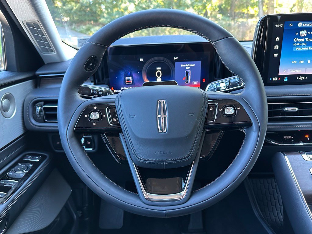 New 2027 Lincoln Aviator Reserve w/ Luxury Package AWD/4WD image 8