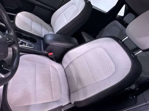 Used 2023 Ford Escape Active image 14