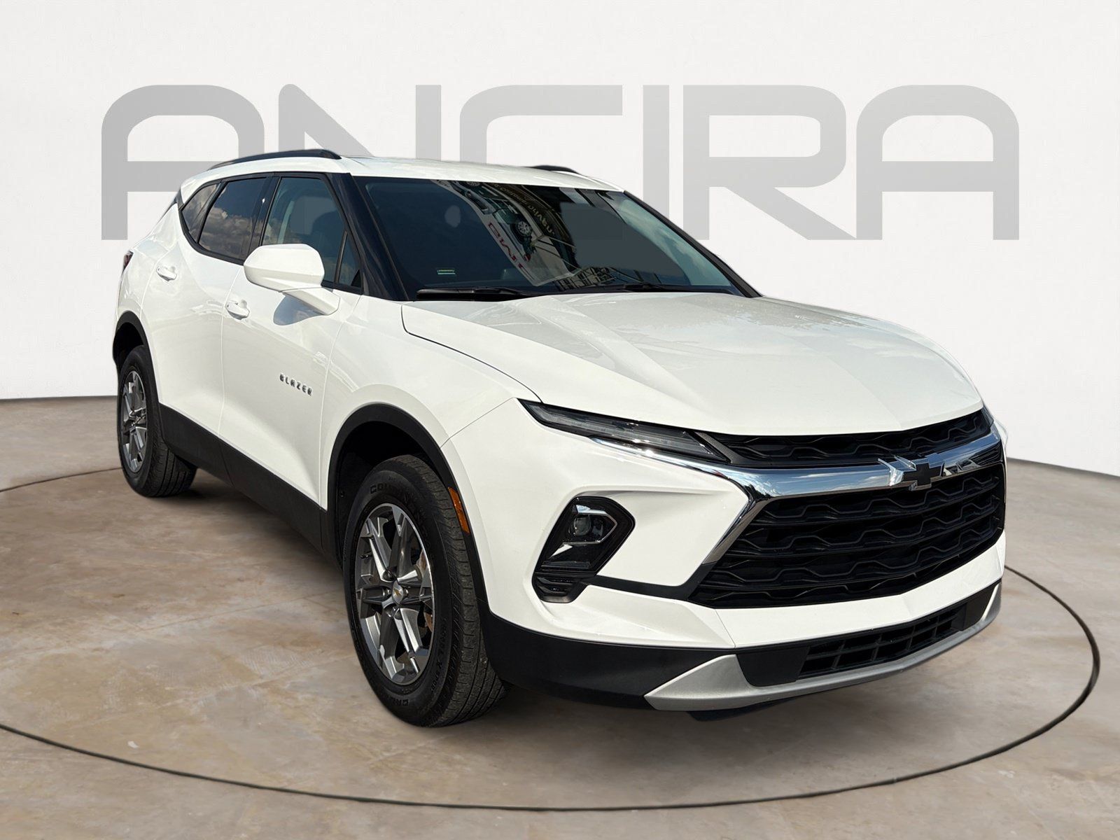 Used 2024 Chevrolet Blazer LT w/ Convenience Package FWD image 4