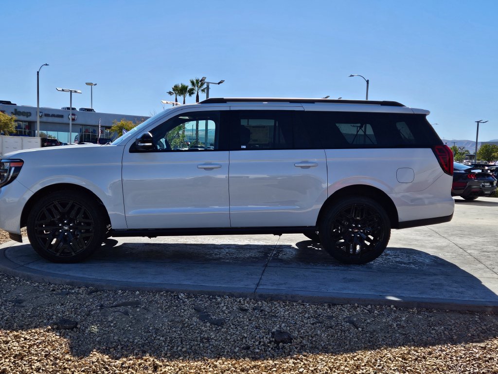 New 2027 Ford Expedition Max Platinum w/ Stealth Performance Package AWD/4WD image 3