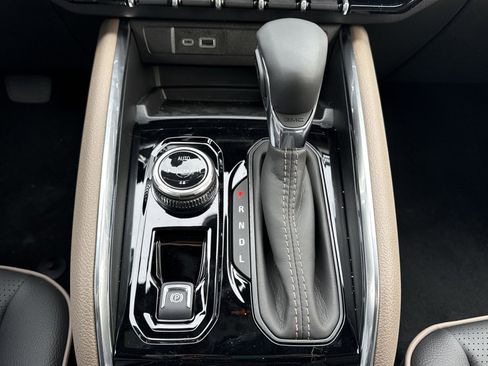 New 2026 GMC Canyon Denali image 22