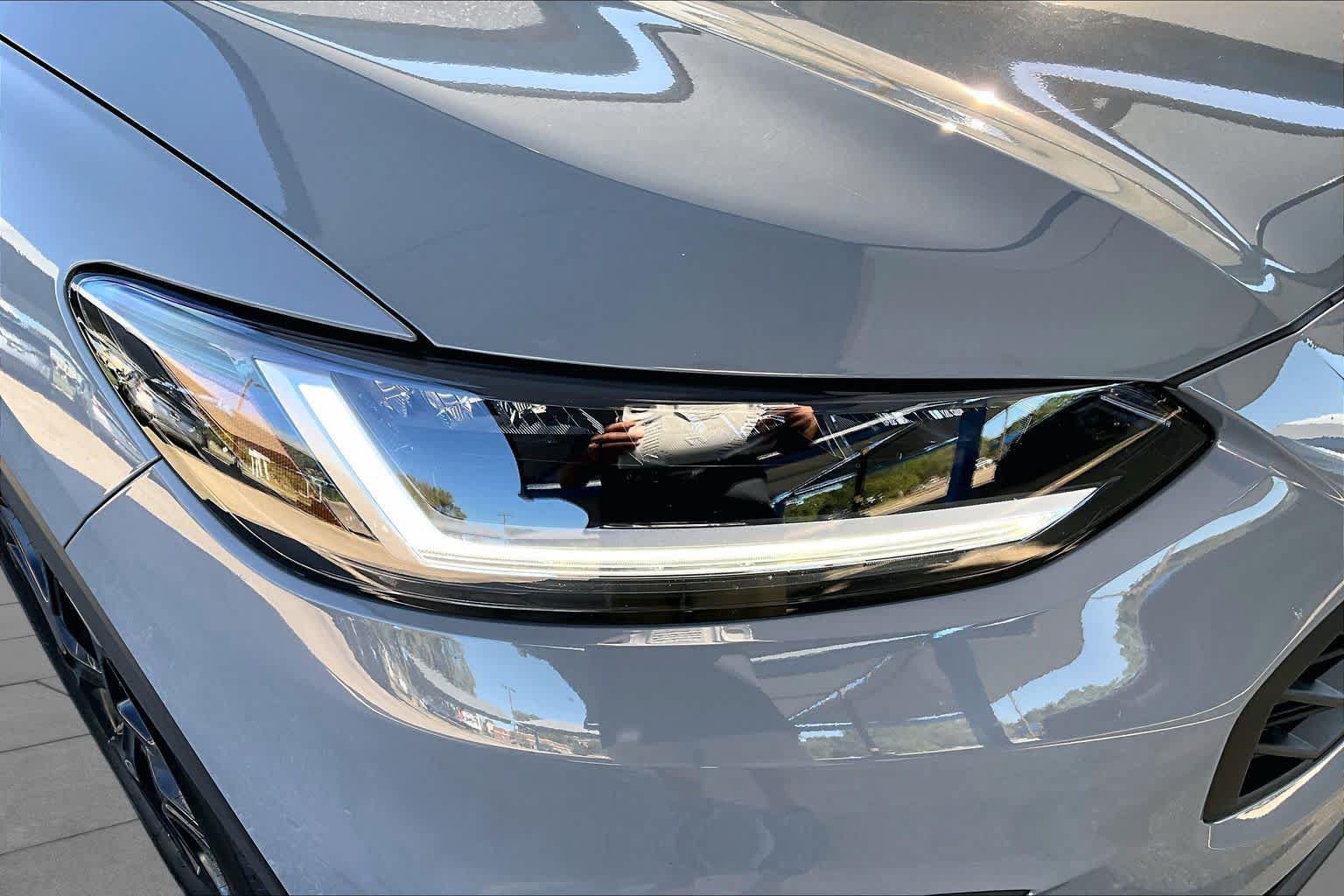Certified 2025 Honda HR-V Sport image 28