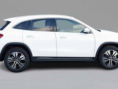 New 2026 Mercedes-Benz GLA 250 4MATIC image 4