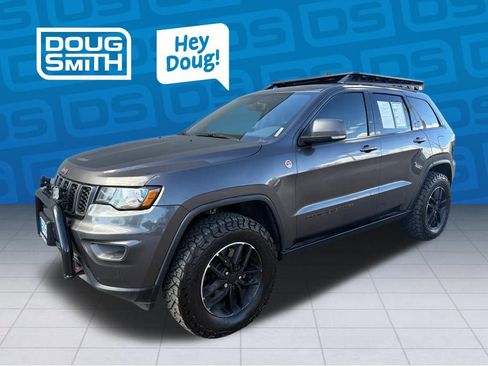 Used 2020 Jeep Grand Cherokee Trailhawk w/ Trailhawk Luxury Group image 1