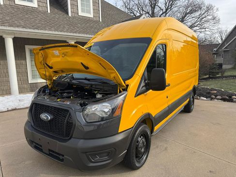 Used 2021 Ford Transit 250 148 High Roof w/ Load Area Protection Package image 27
