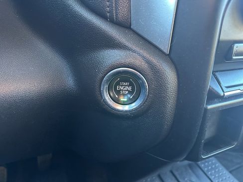 Used 2020 Chevrolet Silverado 1500 LT w/ All-Star Edition image 6