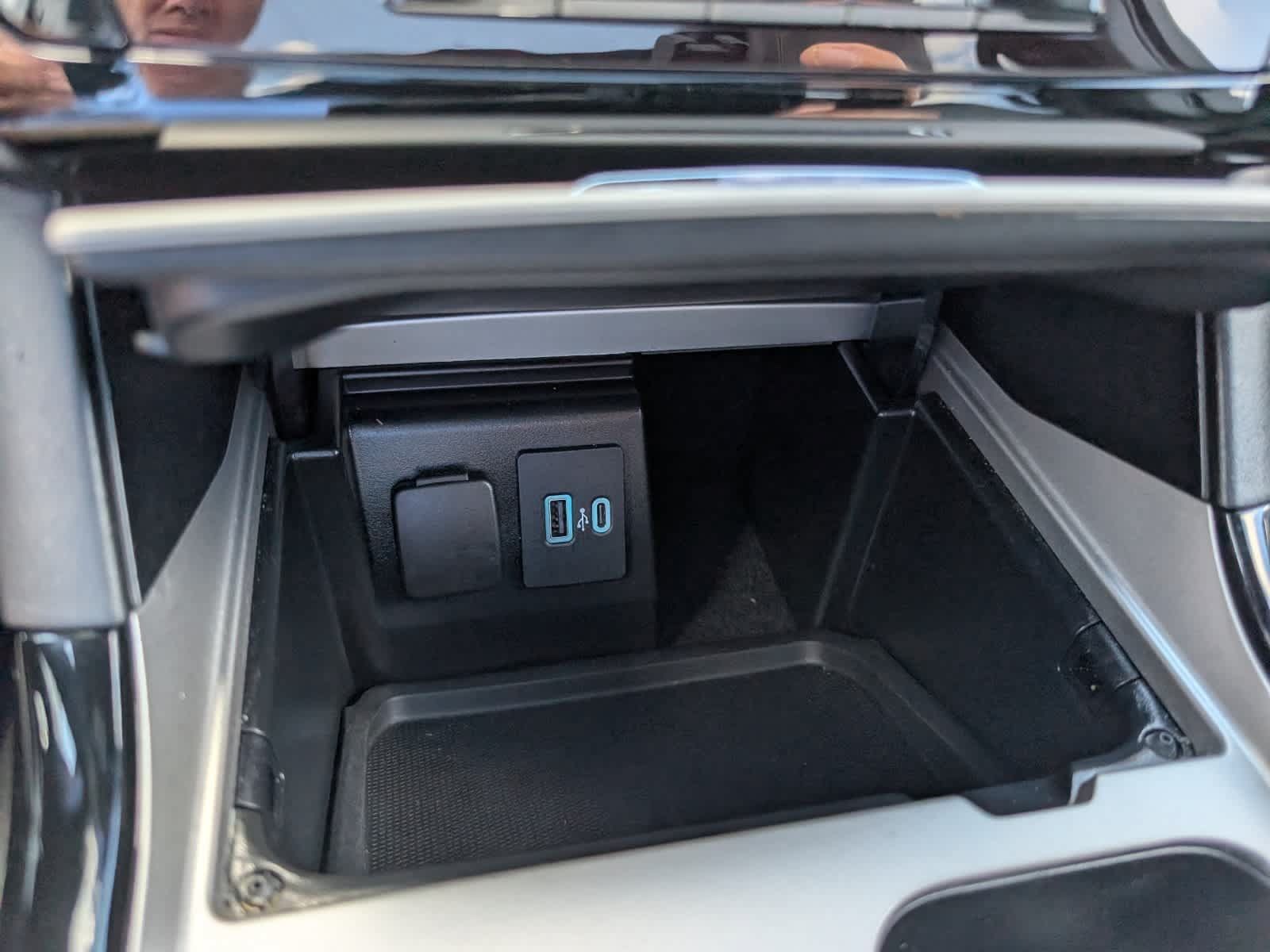 Used 2023 Ford Explorer ST w/ Equipment Group 401A AWD/4WD image 28
