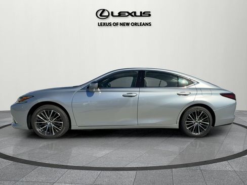 New 2025 Lexus ES 350 350 image 4