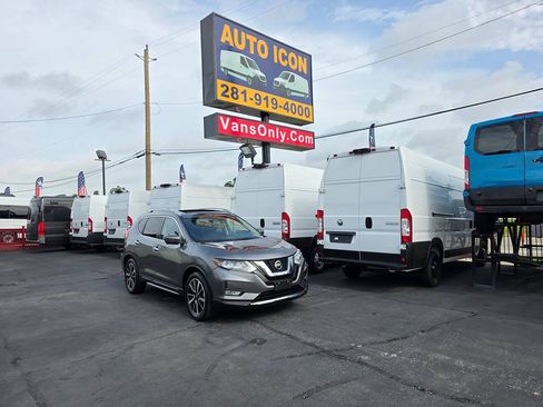 Used 2020 Nissan Rogue SL w/ Premium Package FWD image 37