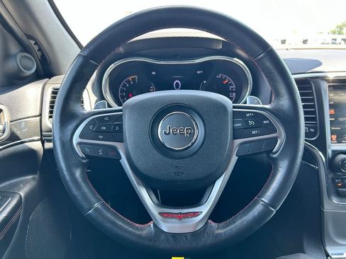 Used 2017 Jeep Grand Cherokee Trailhawk AWD/4WD image 21