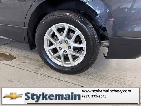 Used 2023 Chevrolet Equinox LT w/ LPO, Floor Liner Package image 8