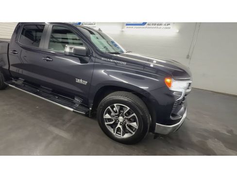 Used 2023 Chevrolet Silverado 1500 LT w/ Texas Edition Plus RWD image 2
