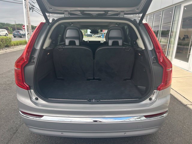 Certified 2025 Volvo XC90 B5 Core AWD/4WD image 11