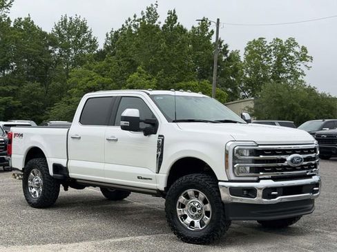 Used 2024 Ford F250 King Ranch w/ Chrome Package AWD/4WD image 2