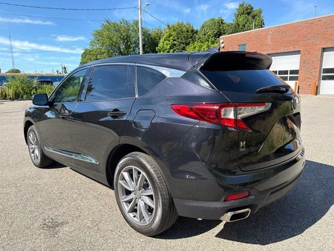 Used 2023 Acura RDX AWD w/ Technology Package image 4