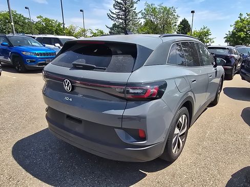 Used 2024 Volkswagen ID.4 2WD image 6