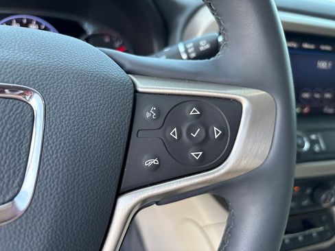 Certified 2023 GMC Acadia Denali w/ Denali Ultimate Package FWD image 19