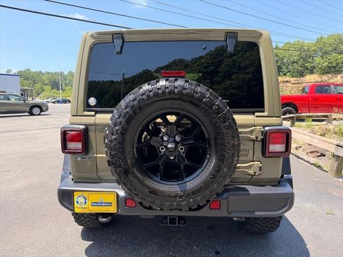 Used 2025 Jeep Wrangler Unlimited Sport AWD/4WD image 12