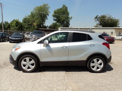 Used 2016 Buick Encore FWD image 2