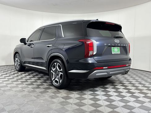 Used 2024 Hyundai Palisade Limited image 3