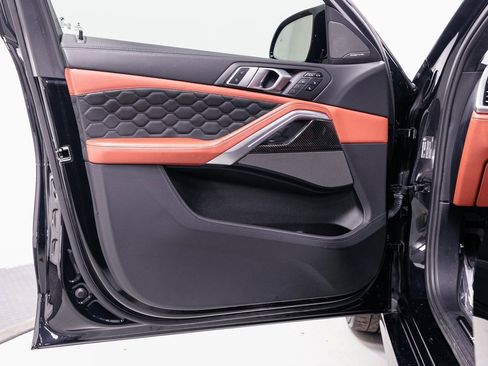 Used 2021 BMW X6 M w/ Competition Package image 5