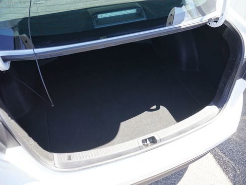 Used 2023 Toyota Corolla LE image 9