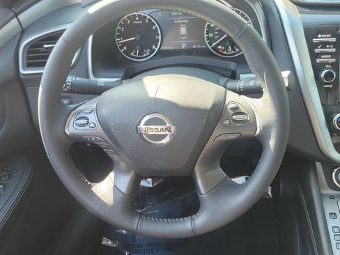 Used 2021 Nissan Murano SV AWD/4WD image 16