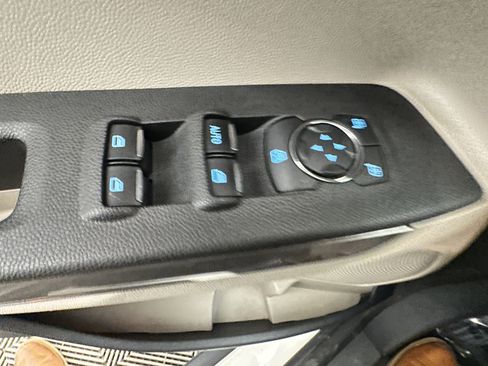 Used 2018 Ford EcoSport Titanium w/ Titanium Cold Weather Package image 34