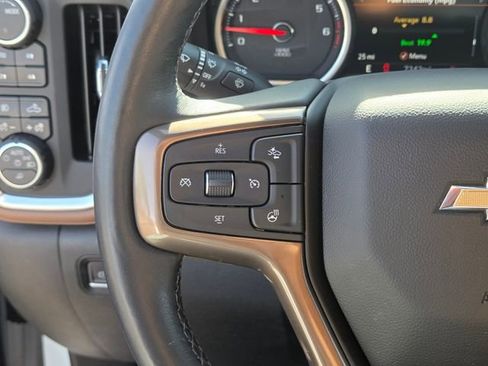 Used 2022 Chevrolet Silverado 2500 High Country w/ LPO, Dark Essentials Package AWD/4WD image 18