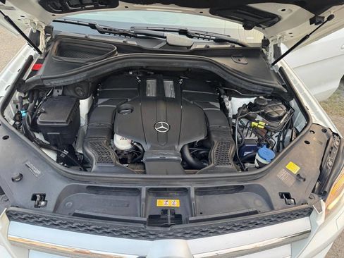 Used 2015 Mercedes-Benz GL 450 4MATIC image 15