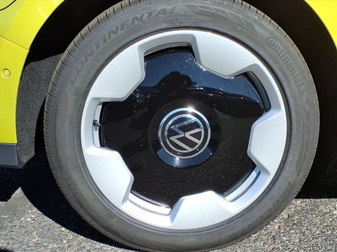 New 2025 Volkswagen ID. Buzz Pro S Plus image 7