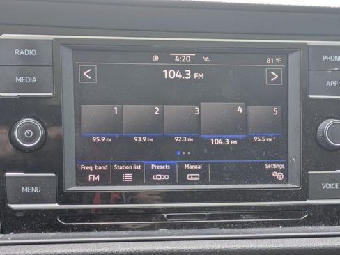 Used 2020 Volkswagen Jetta SE w/ SE Cold Weather Package image 13