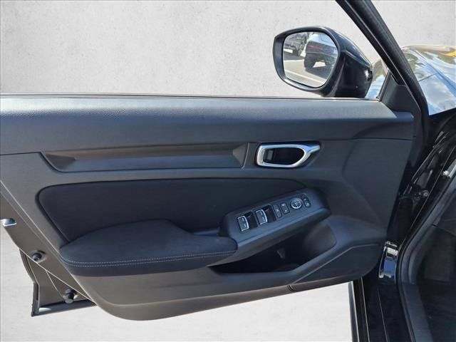 Used 2025 Honda Civic Sport image 10