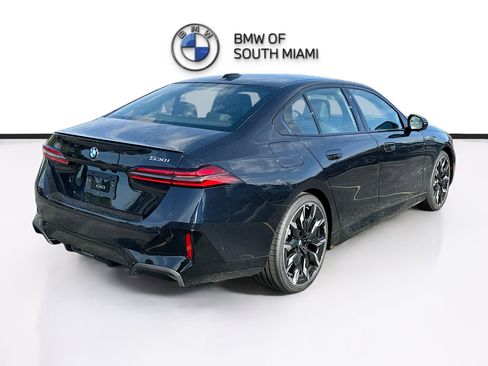 New 2027 BMW 530i RWD image 6