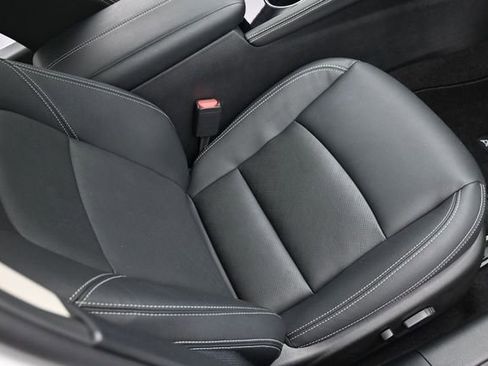 Used 2025 Nissan Altima 2.5 SL FWD image 37
