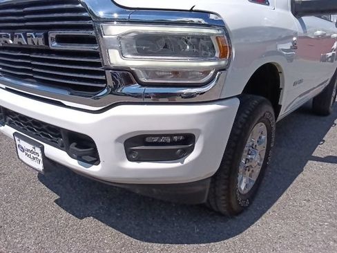 Used 2024 RAM 2500 Laramie AWD/4WD image 10