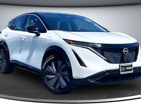 Used 2023 Nissan Ariya FWD image 1