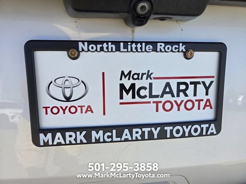 Used 2018 Ford Expedition Max Limited w/ Equipment Group 302A AWD/4WD image 18