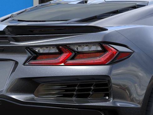 New 2027 Chevrolet Corvette Z06 w/ Stealth Interior Trim Package RWD image 11