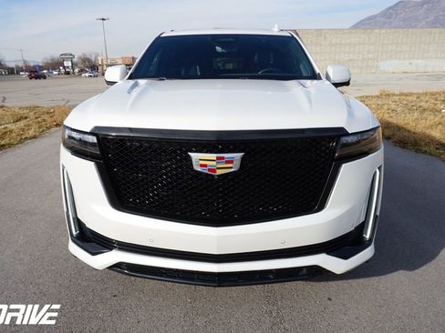 Used 2023 Cadillac Escalade ESV Sport Platinum w/ LPO, Floor Liner Package image 2