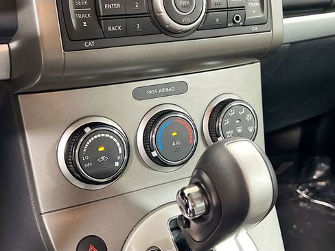 Used 2010 Nissan Sentra 2.0 S image 15