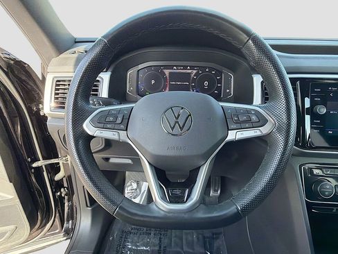 Used 2023 Volkswagen Atlas Cross Sport SEL Premium R-Line AWD/4WD image 38