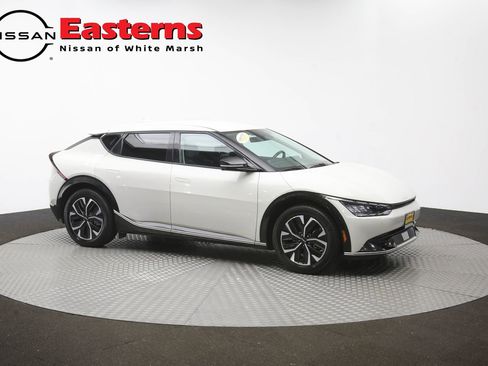 Used 2022 Kia EV6 Wind RWD image 50